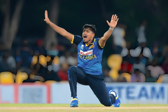 Best Spin Bowlers in the World in Present 